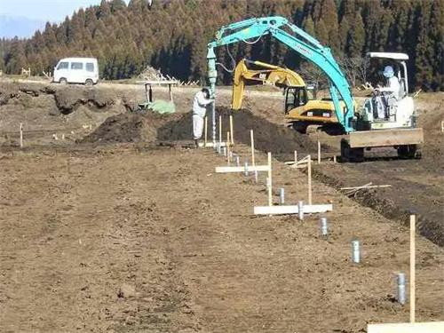 五指山地桩施工现场